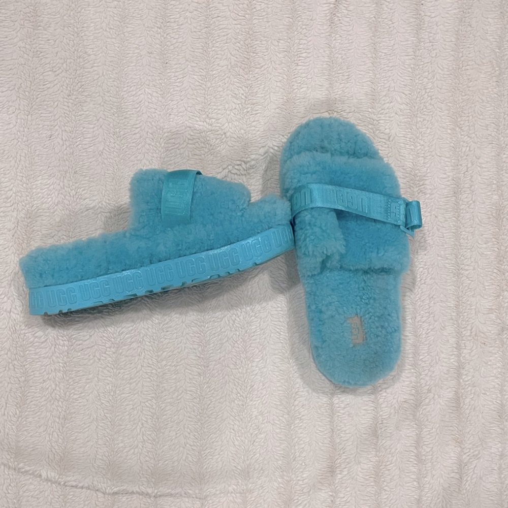 Ugg Fluffita Slide!